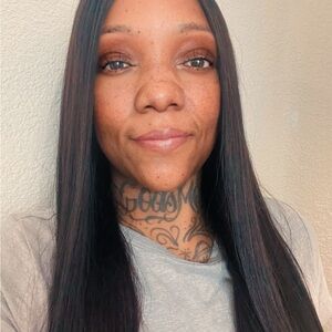 Meet your Posher, Markia